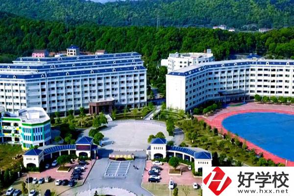 岳陽市湘北女子職業(yè)學校有哪些辦學特色？
