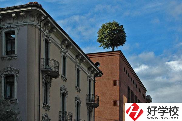 懷化有五年一貫制大專嗎？有哪些招生專業(yè)？