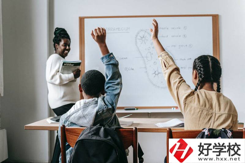 益陽科達職業(yè)技校環(huán)境怎么樣？辦學(xué)特色怎么樣？