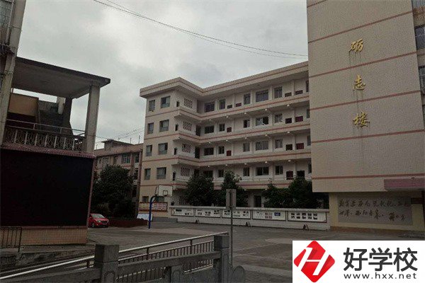 湘西有哪些民辦中專(zhuān)可以推薦？有什么辦學(xué)特色？